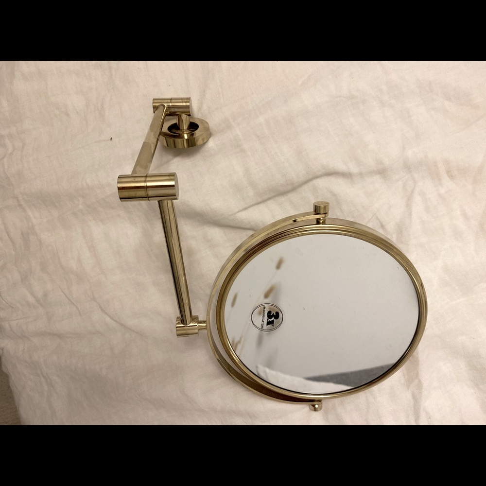 Gold 3x vanity mirror - Picture 2 of 6